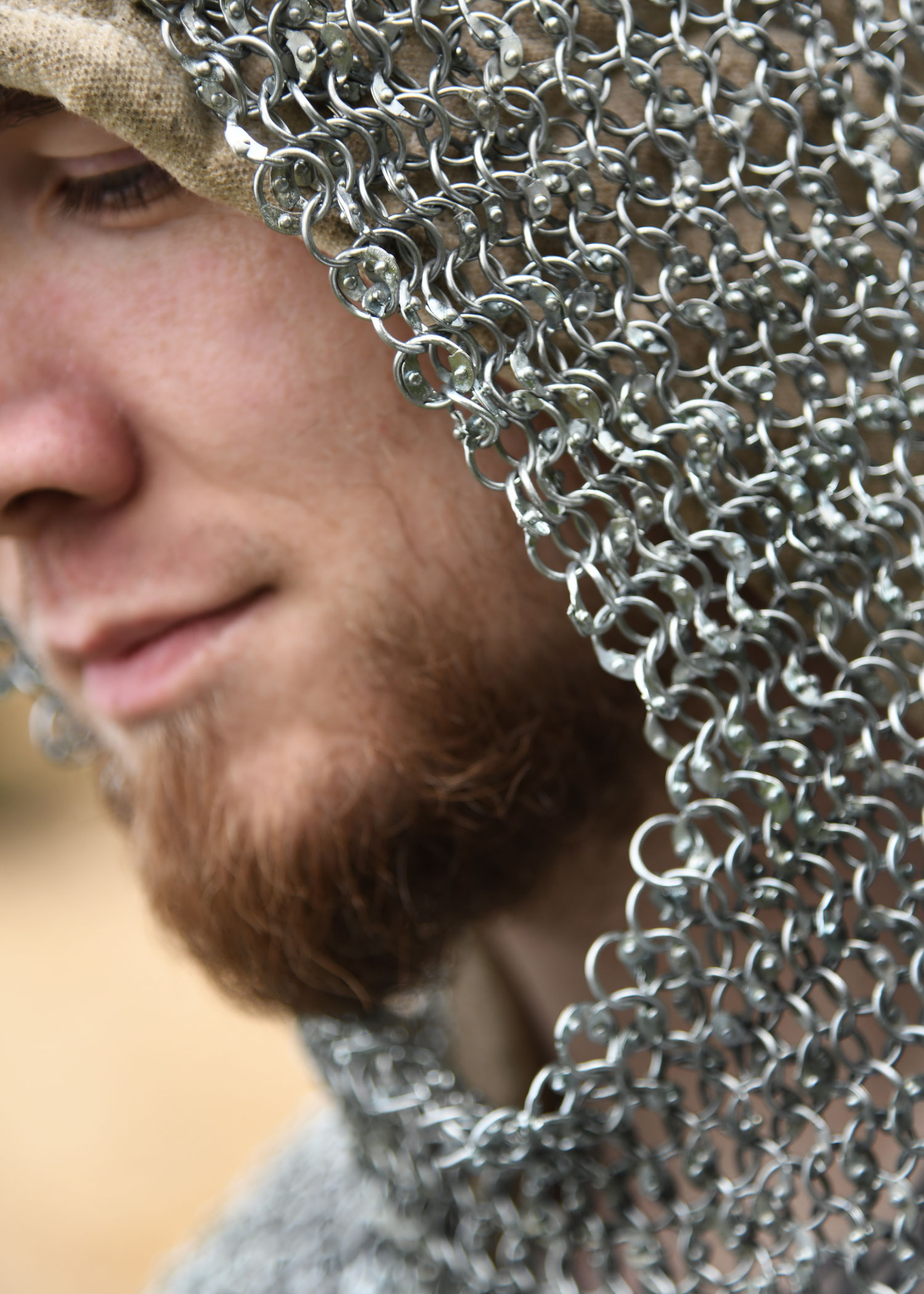 Cotta di maglia medievale con anelli in titanio rivettati ⚔️ Negozio  Medievale